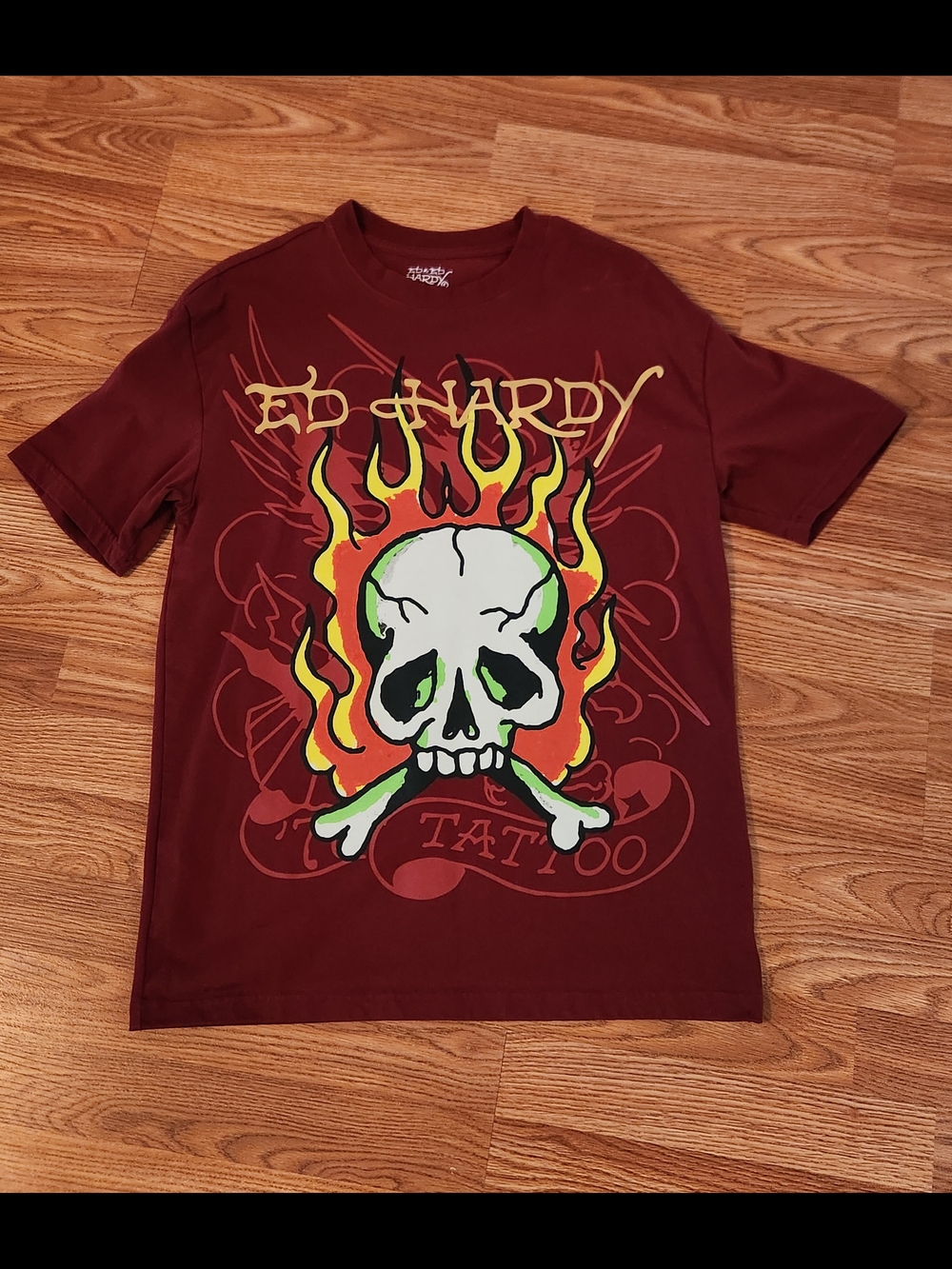 Ed Hardy Burgundy Short-Sleeve Skull & Flames Tee,  T-shirt, Size Small